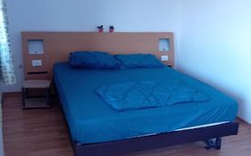 Lebădă Neagra
